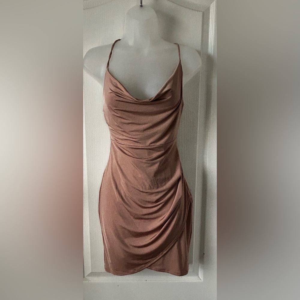 Elegant Brown Sleeveless Dress